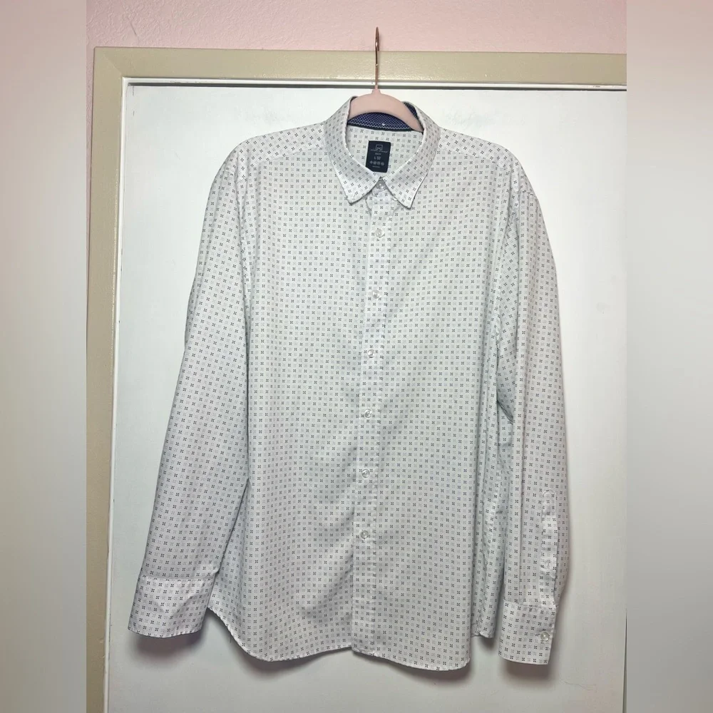 Michael Strahan Collection size large